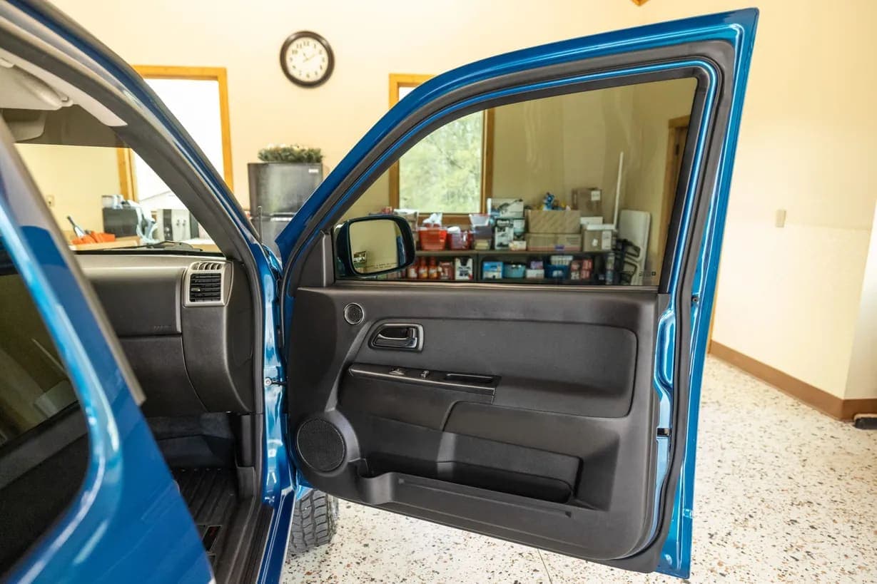 2011 Chevrolet Colorado LT Extended Cab Z71, view