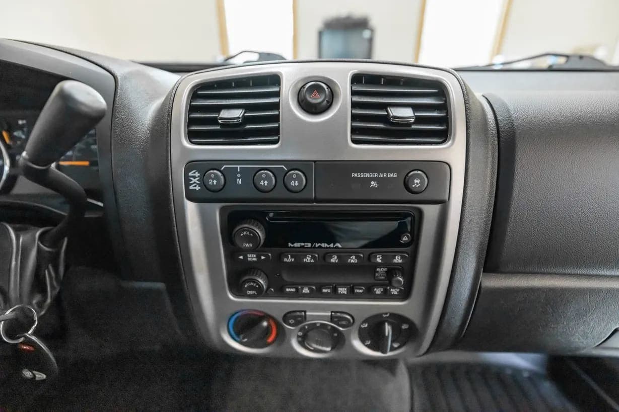 2011 Chevrolet Colorado LT Extended Cab Z71, view
