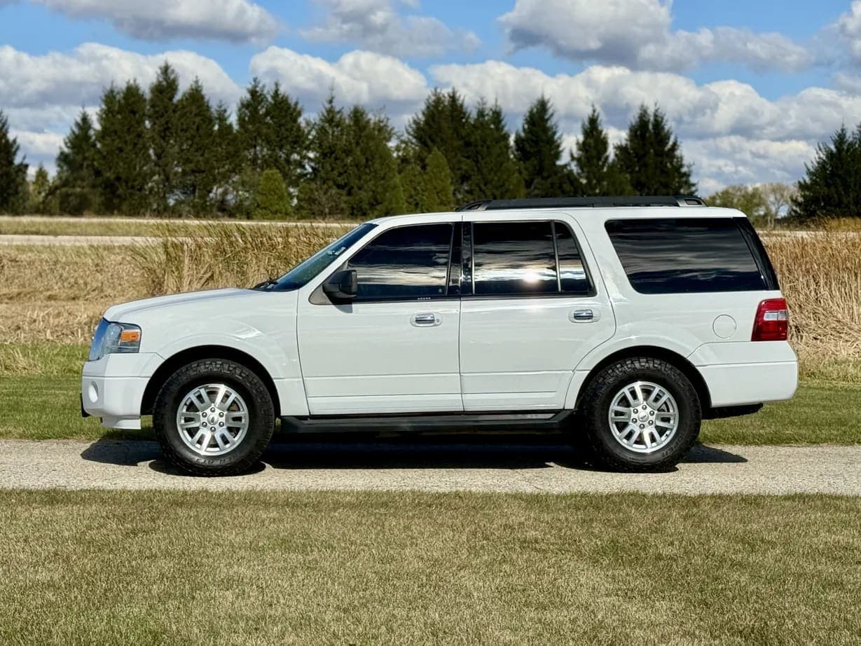 2012 Ford Expedition XLT, view