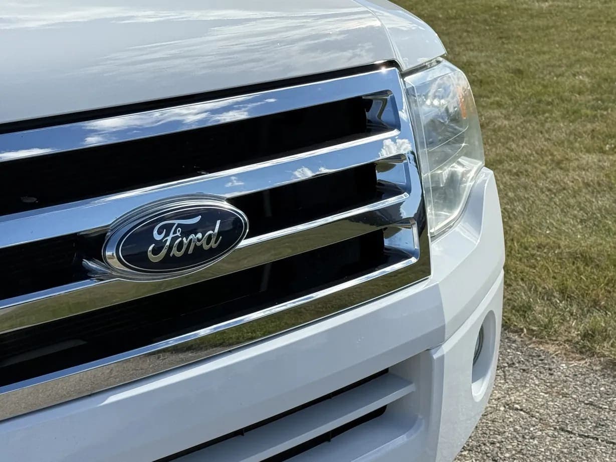 2012 Ford Expedition XLT, view