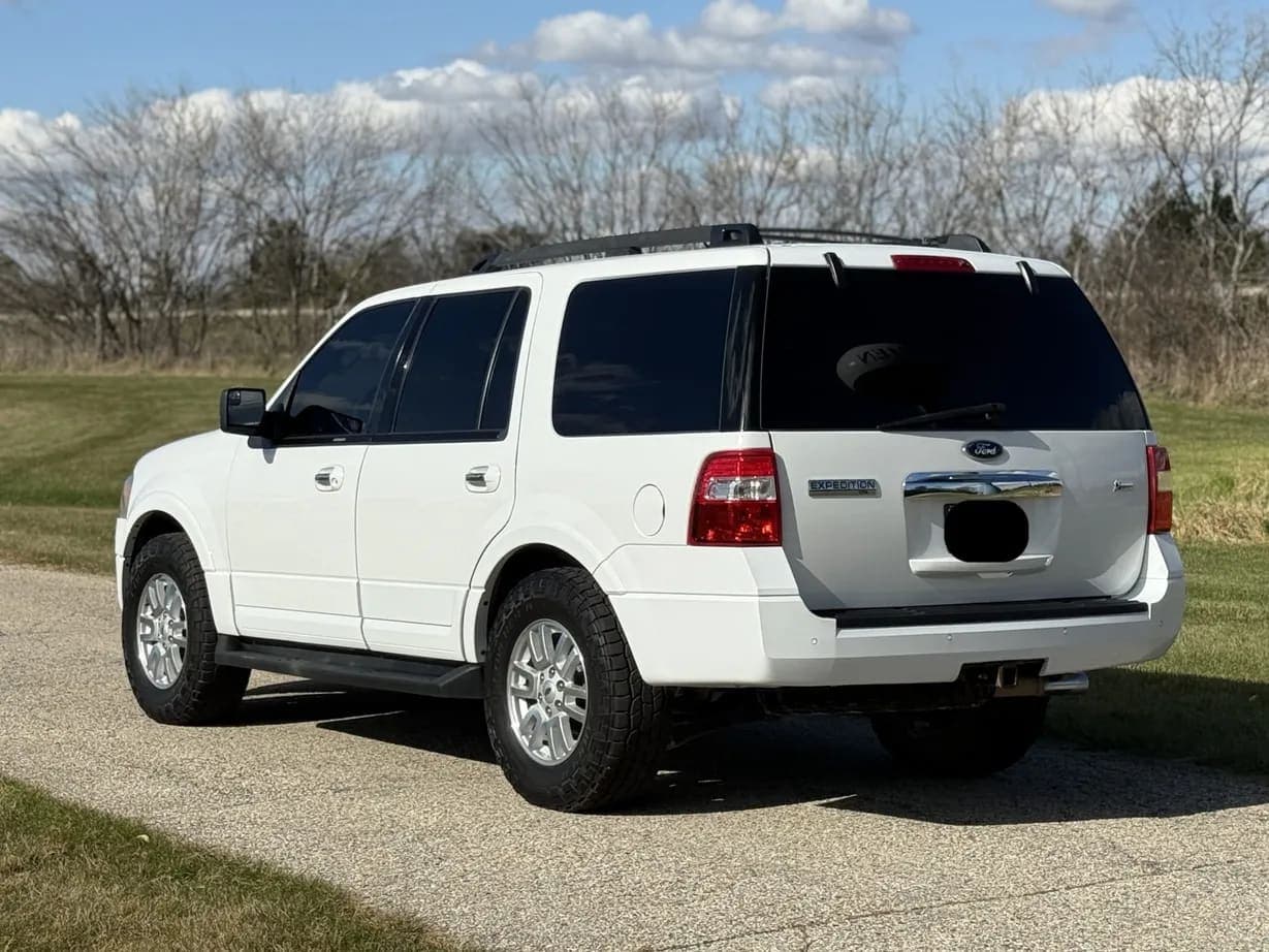2012 Ford Expedition XLT, view