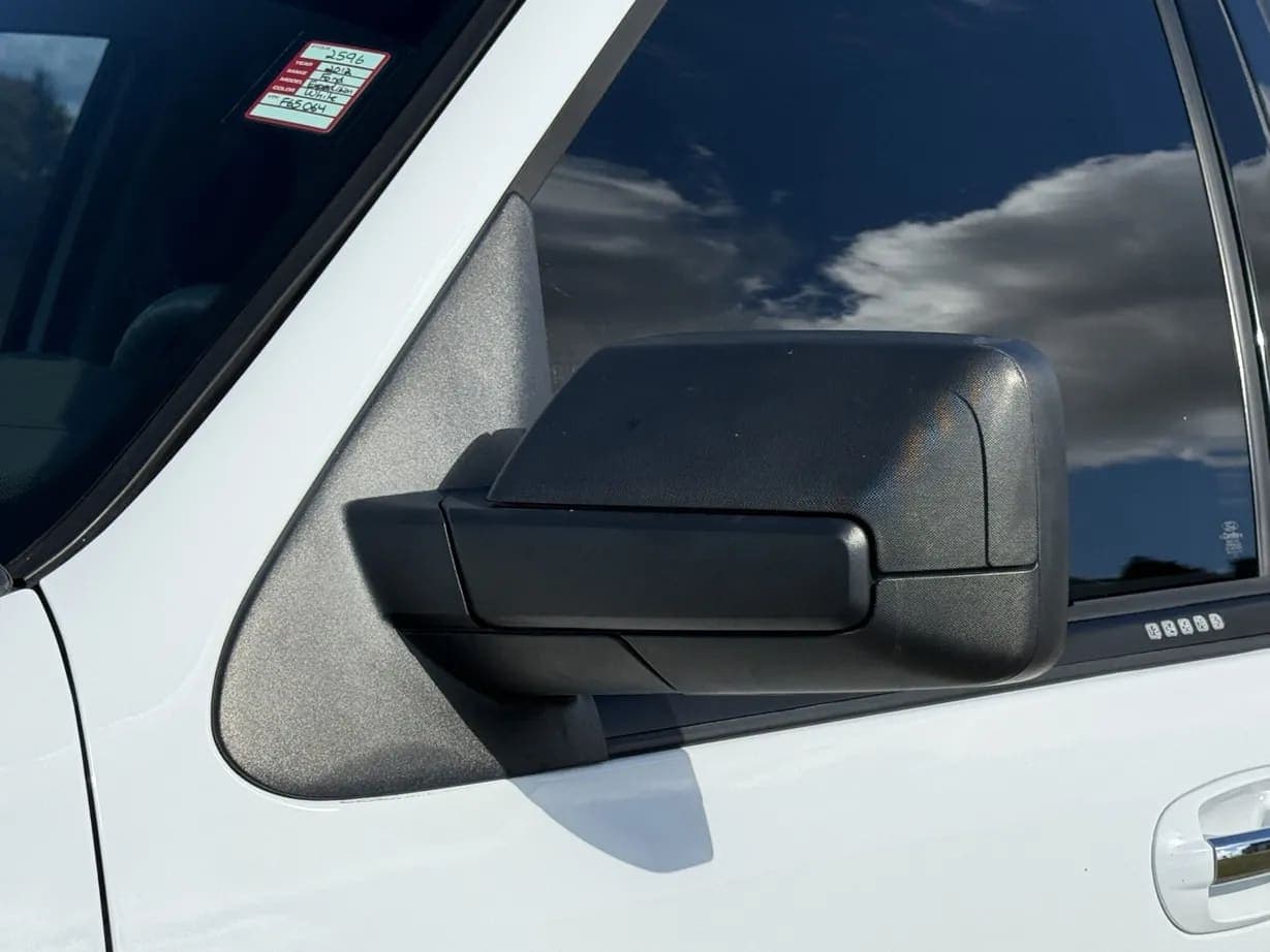 2012 Ford Expedition XLT, view