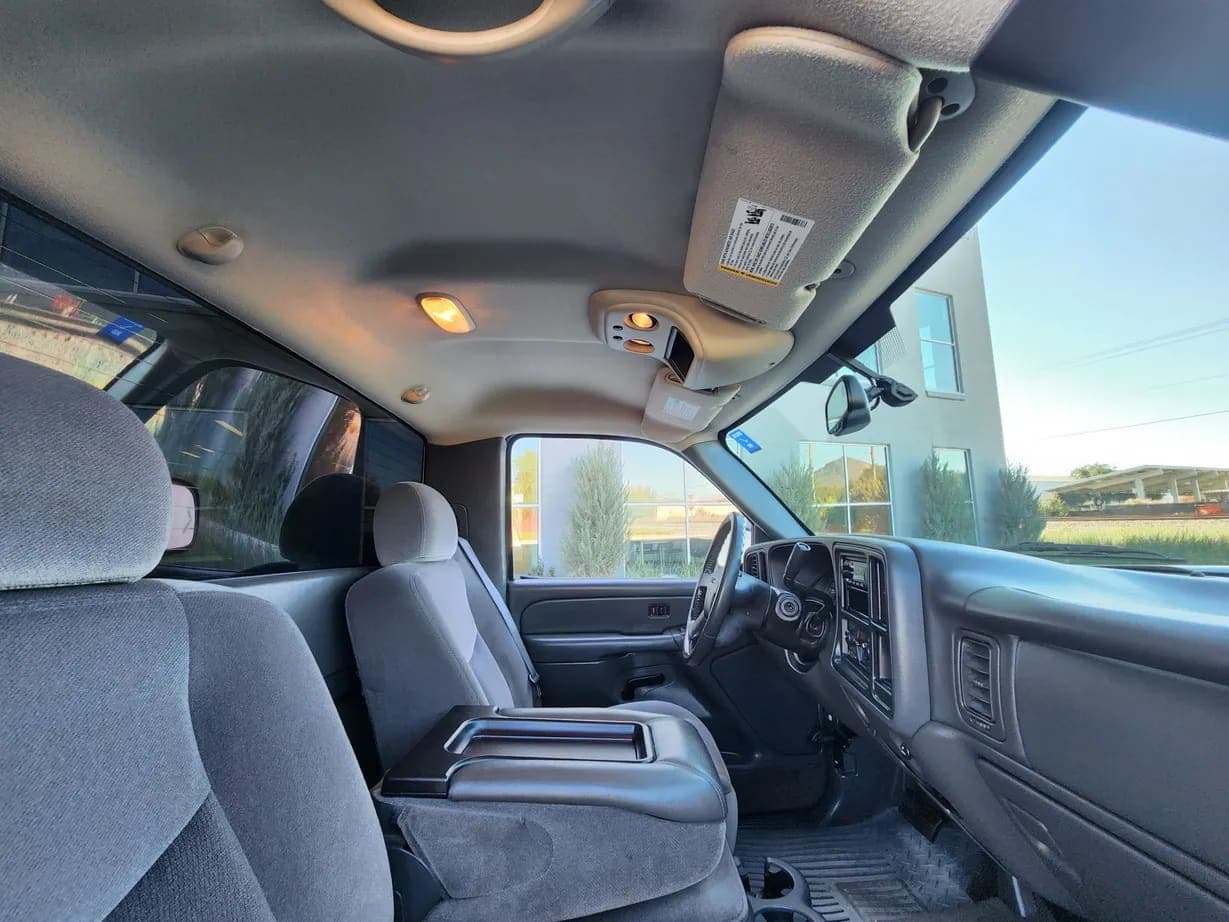 2005 GMC Sierra 1500 Sportside, view