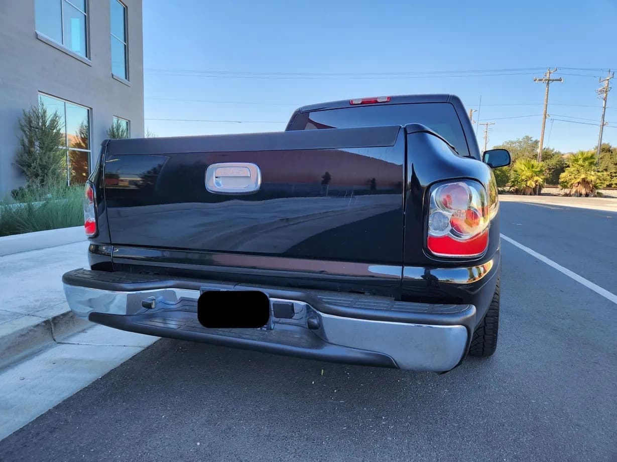 2005 GMC Sierra 1500 Sportside, view