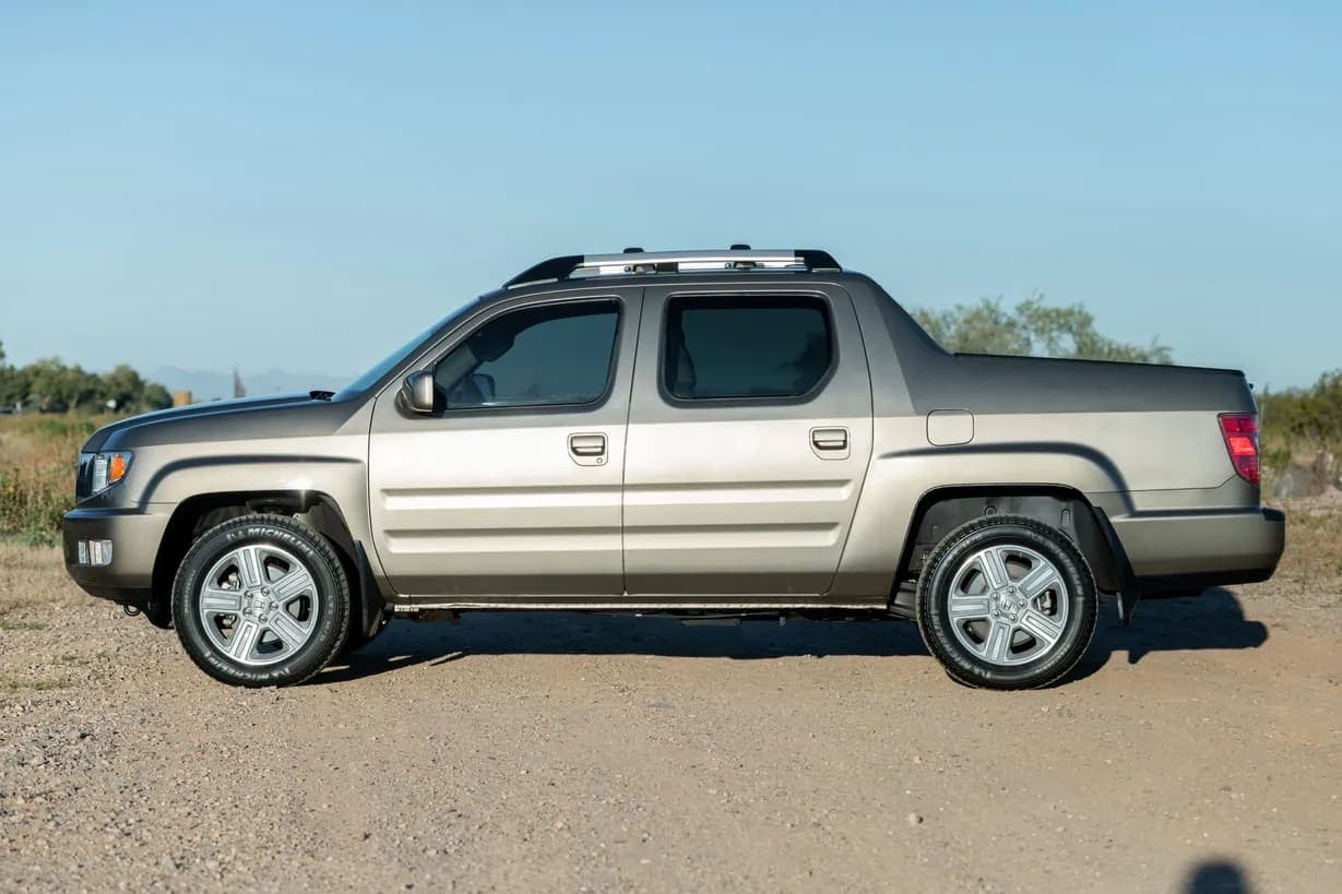 2010 Honda Ridgeline RTL, view