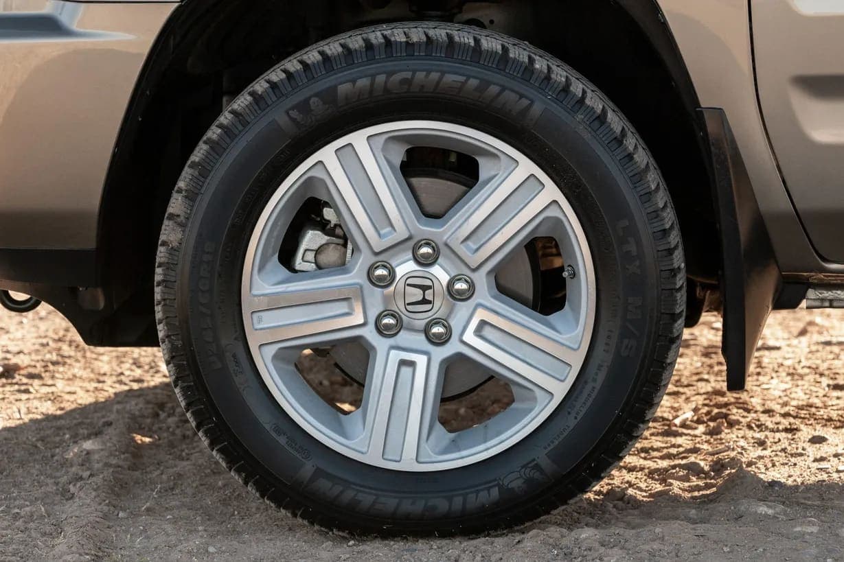 2010 Honda Ridgeline RTL, view