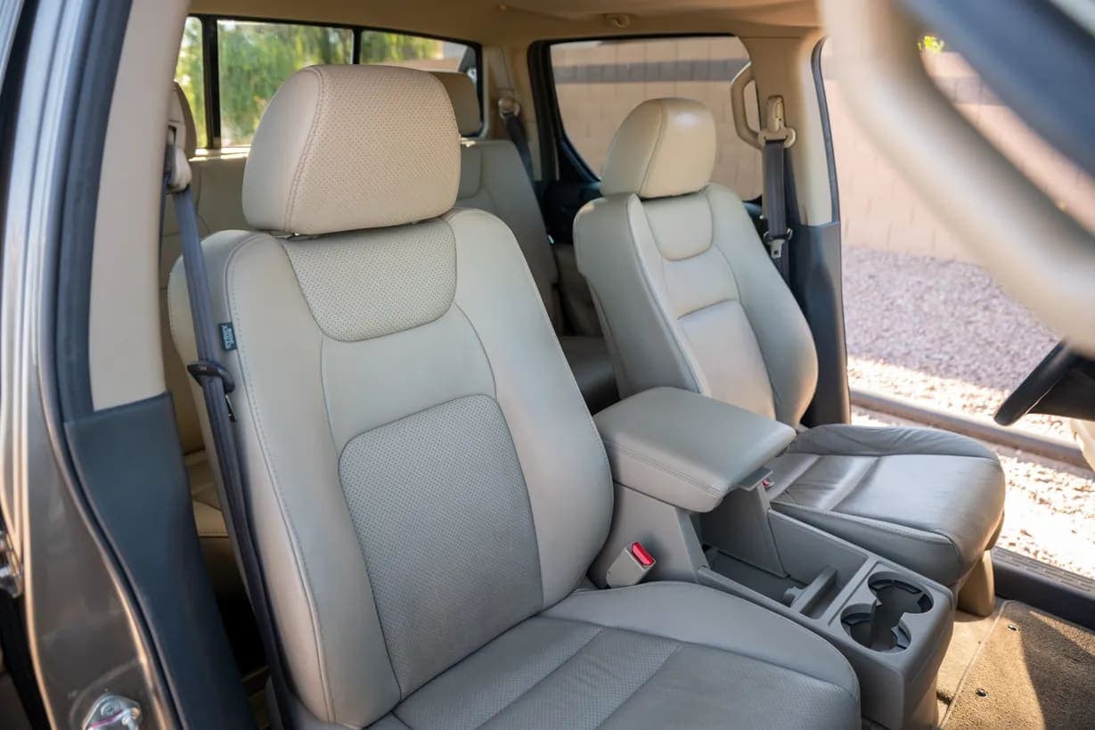 2010 Honda Ridgeline RTL, view