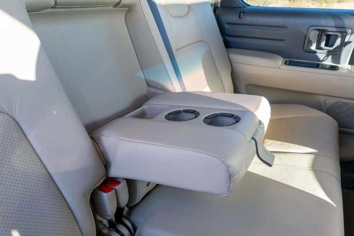 2010 Honda Ridgeline RTL, view