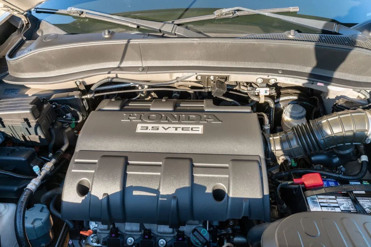 2010 Honda Ridgeline RTL, view