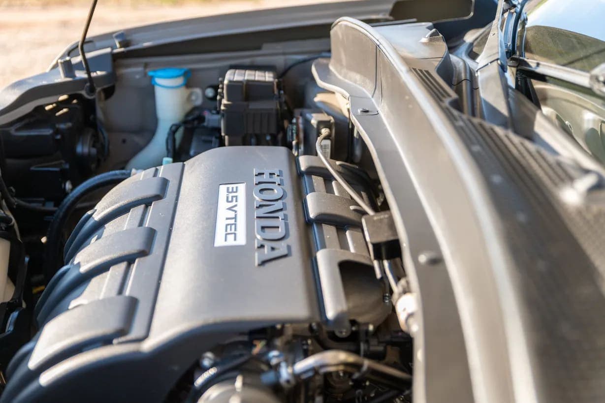 2010 Honda Ridgeline RTL, view