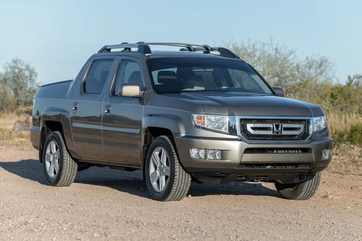 2010 Honda Ridgeline RTL, view