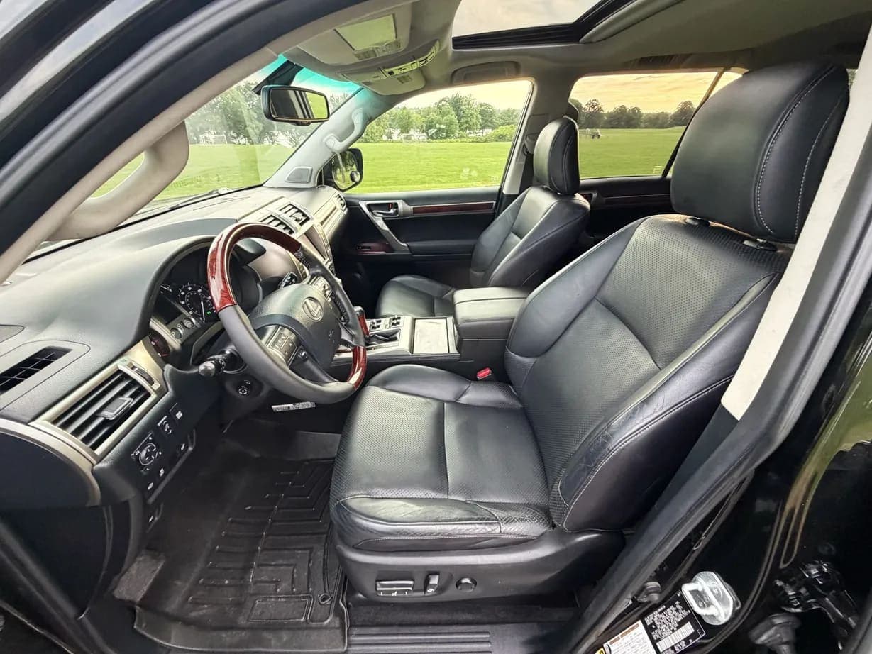 2011 Lexus GX460 Premium, view