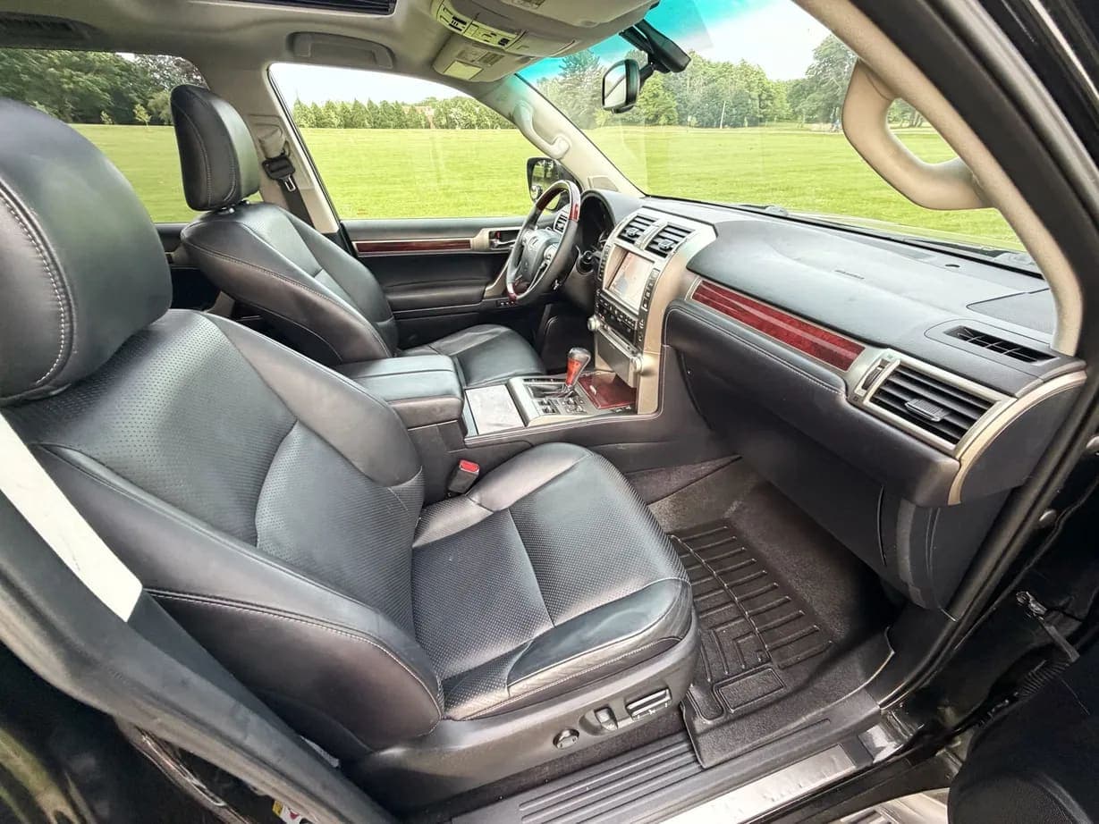 2011 Lexus GX460 Premium, view