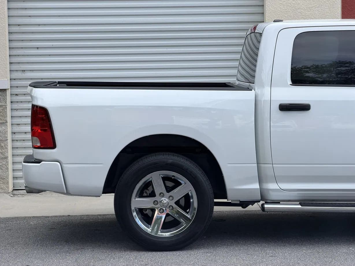 2012 Ram 1500 Express Crew Cab Hemi, view