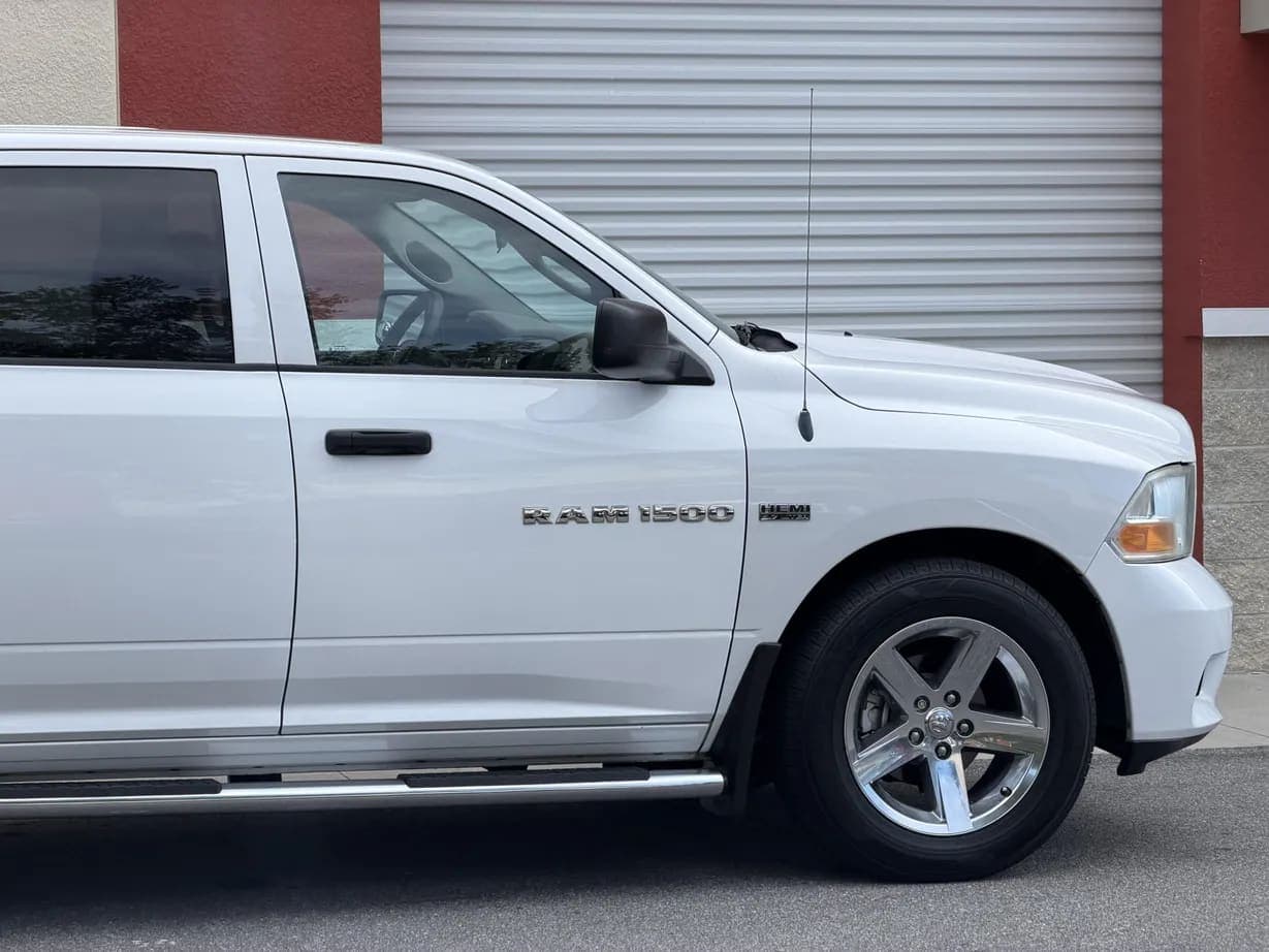 2012 Ram 1500 Express Crew Cab Hemi, view