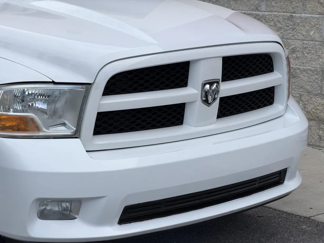 2012 Ram 1500 Express Crew Cab Hemi, view