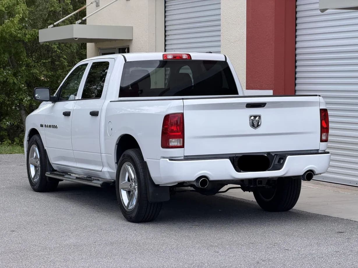 2012 Ram 1500 Express Crew Cab Hemi, view