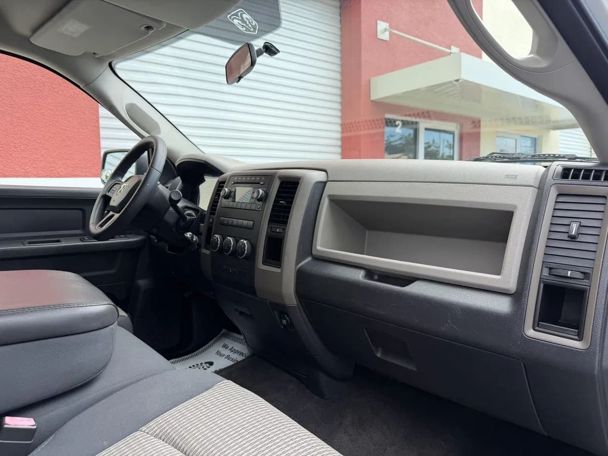 2012 Ram 1500 Express Crew Cab Hemi, view