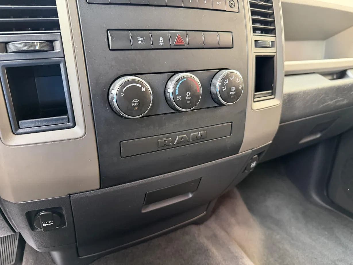 2012 Ram 1500 Express Crew Cab Hemi, view