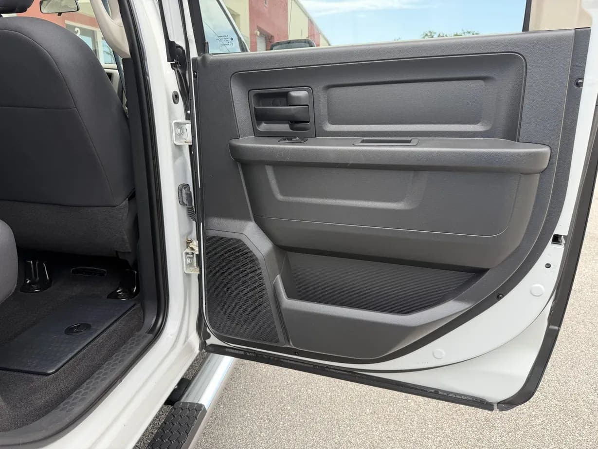 2012 Ram 1500 Express Crew Cab Hemi, view