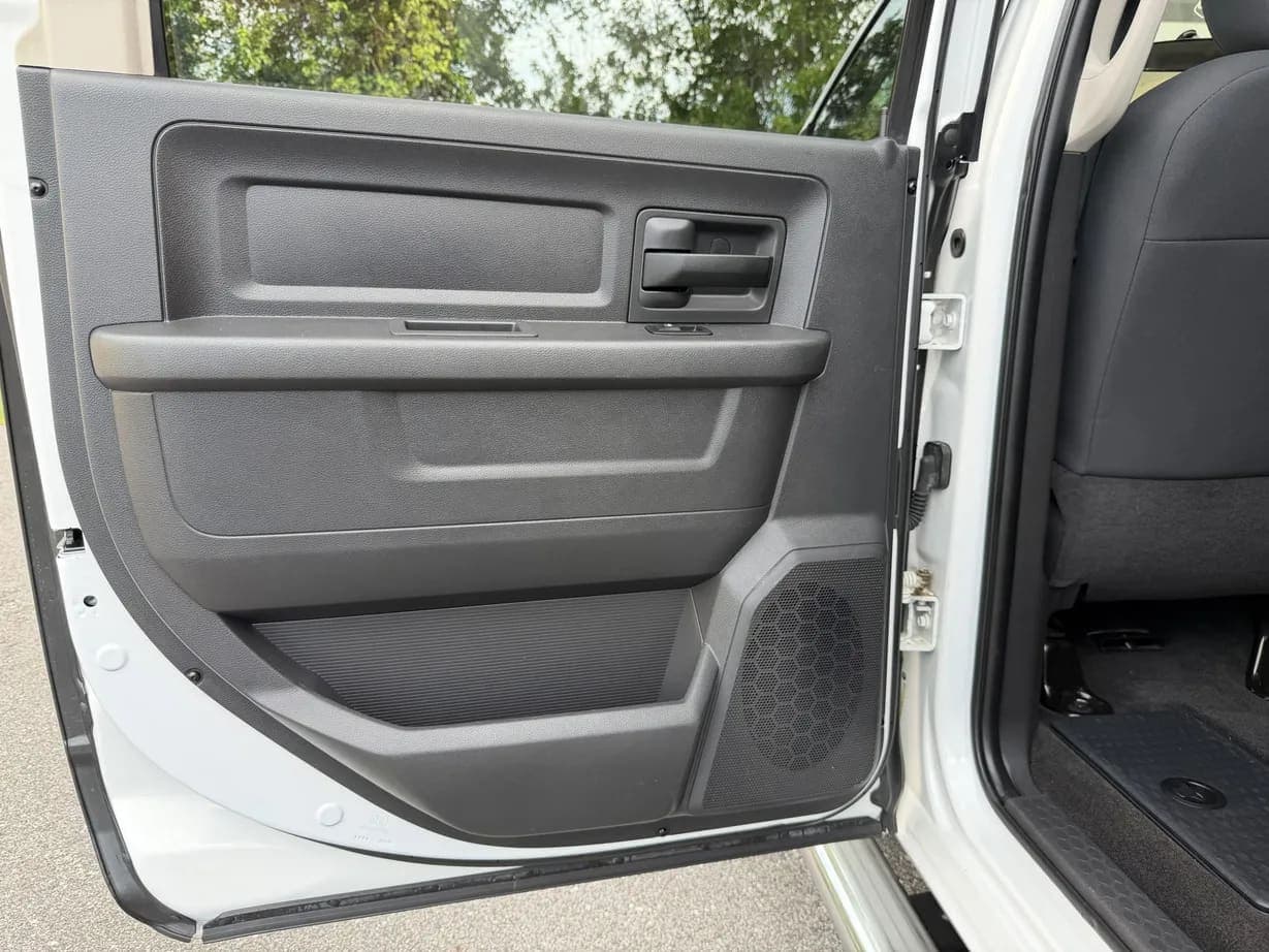 2012 Ram 1500 Express Crew Cab Hemi, view