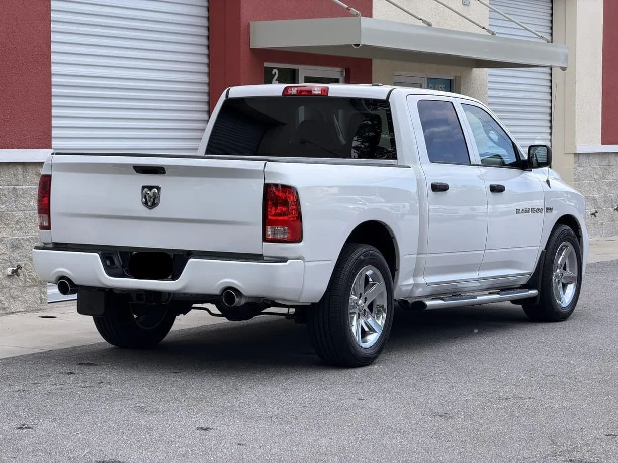 2012 Ram 1500 Express Crew Cab Hemi, view
