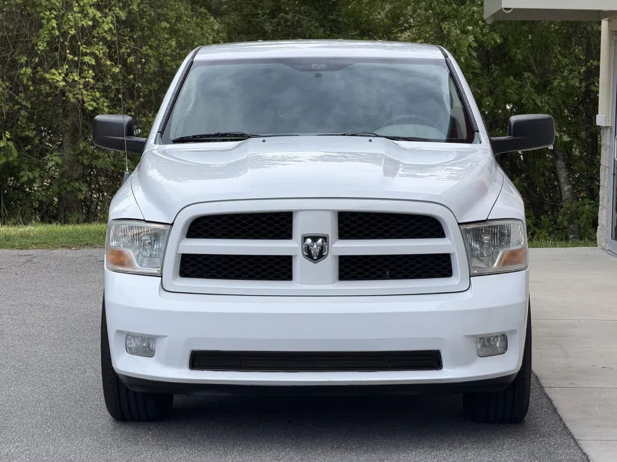 2012 Ram 1500 Express Crew Cab Hemi, view