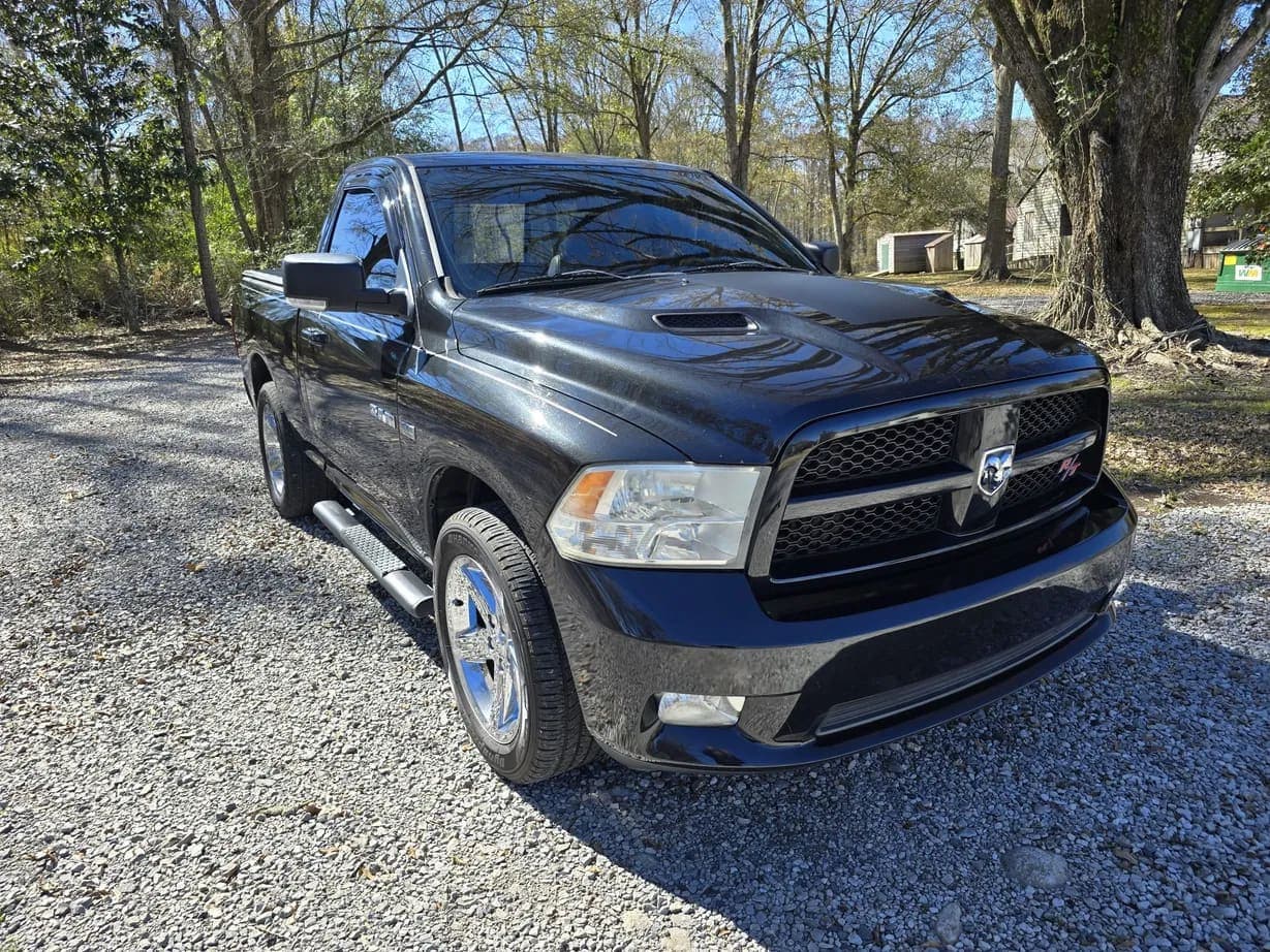 2010 Ram 1500 R/T Hemi exterior