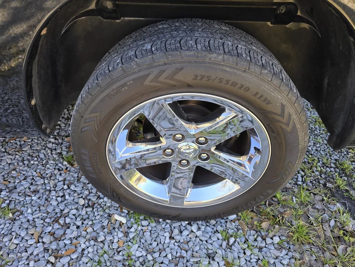 2010 Ram 1500 R/T Hemi, view