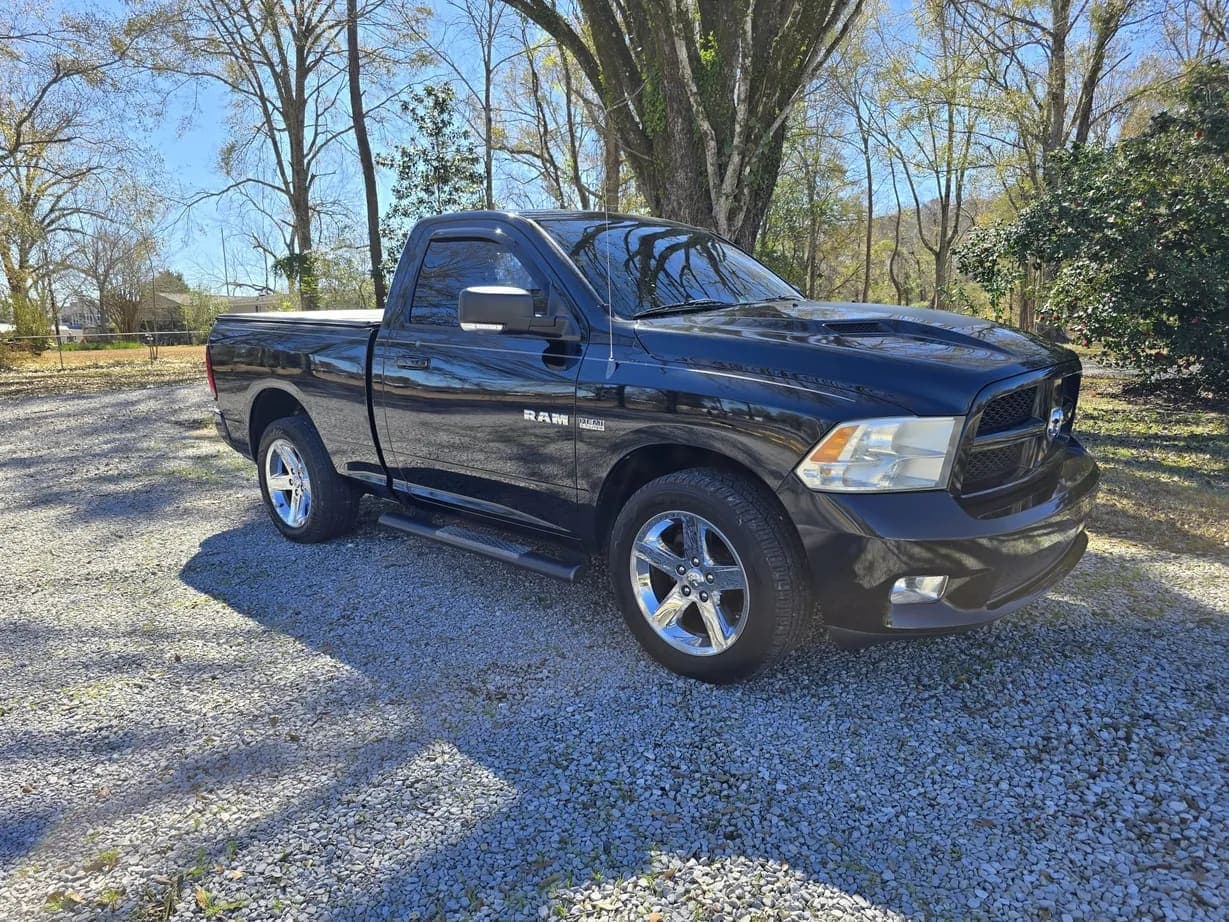 2010 Ram 1500 R/T Hemi, view