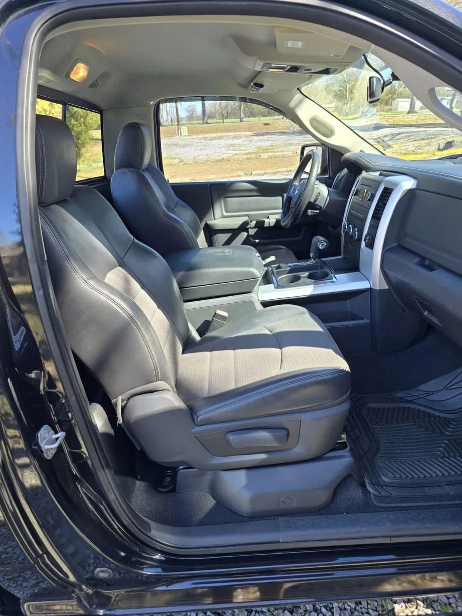 2010 Ram 1500 R/T Hemi, view