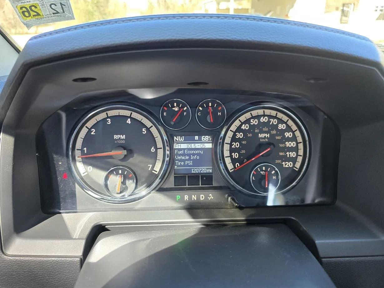 2010 Ram 1500 R/T Hemi, view