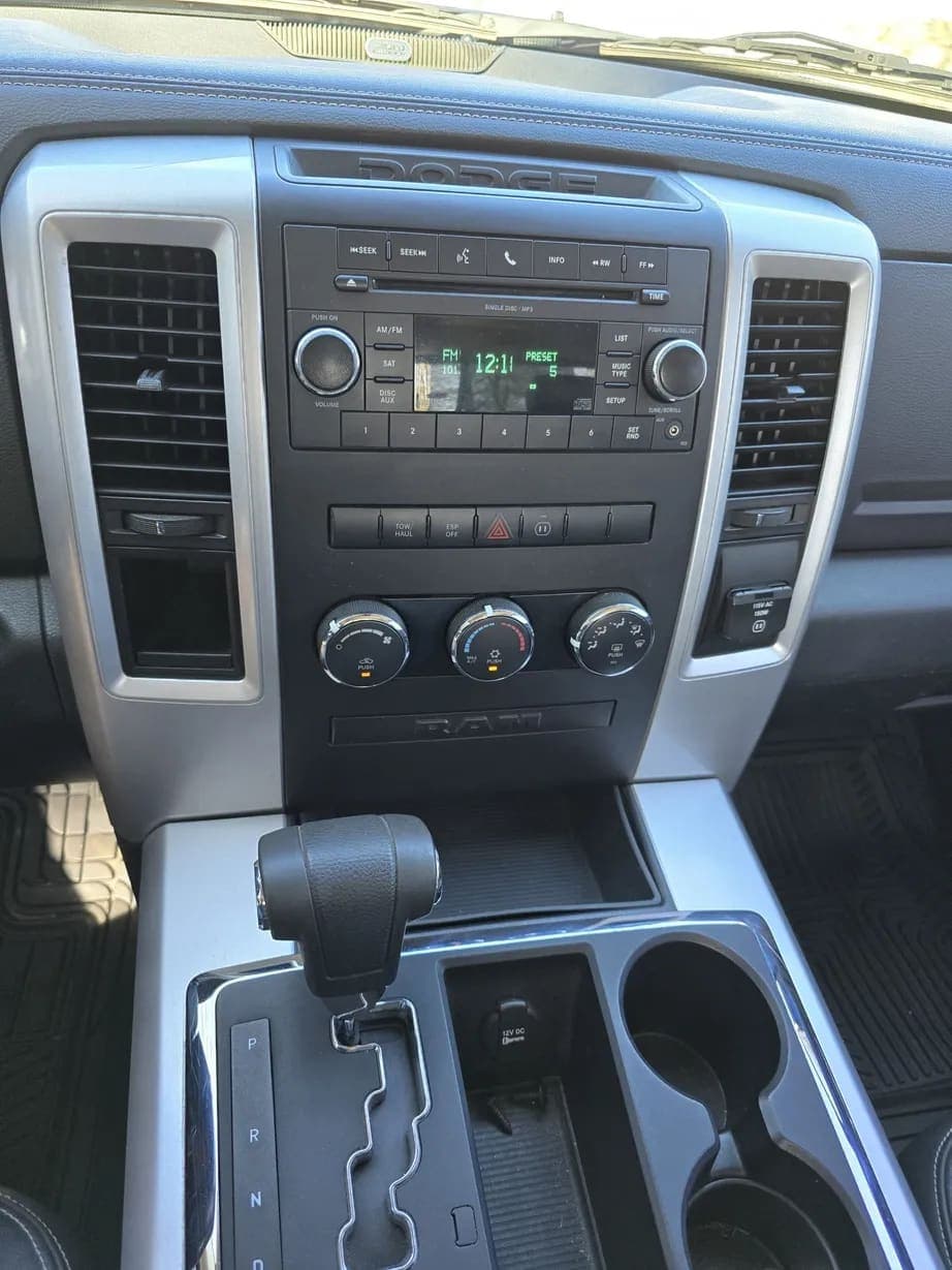 2010 Ram 1500 R/T Hemi, view