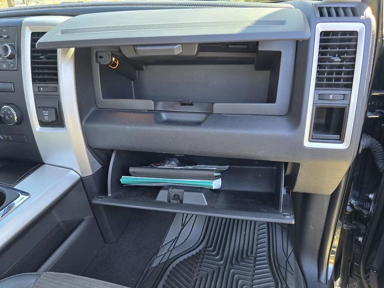 2010 Ram 1500 R/T Hemi, view