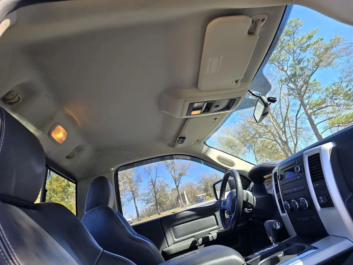 2010 Ram 1500 R/T Hemi, view