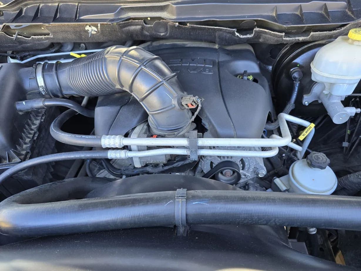 2010 Ram 1500 R/T Hemi, view