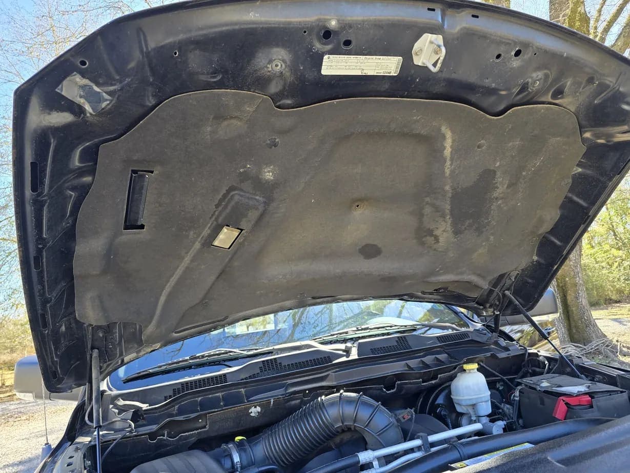 2010 Ram 1500 R/T Hemi, view