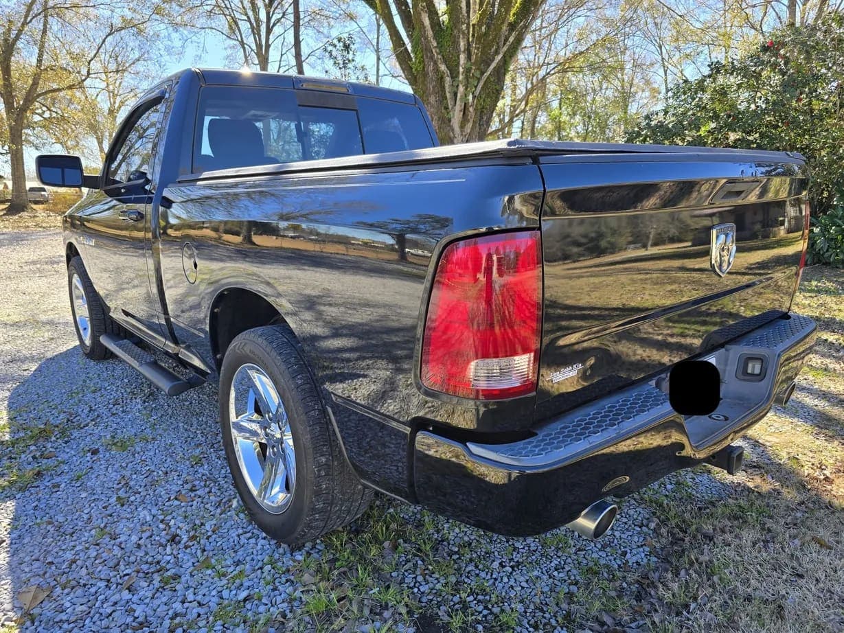 2010 Ram 1500 R/T Hemi, view