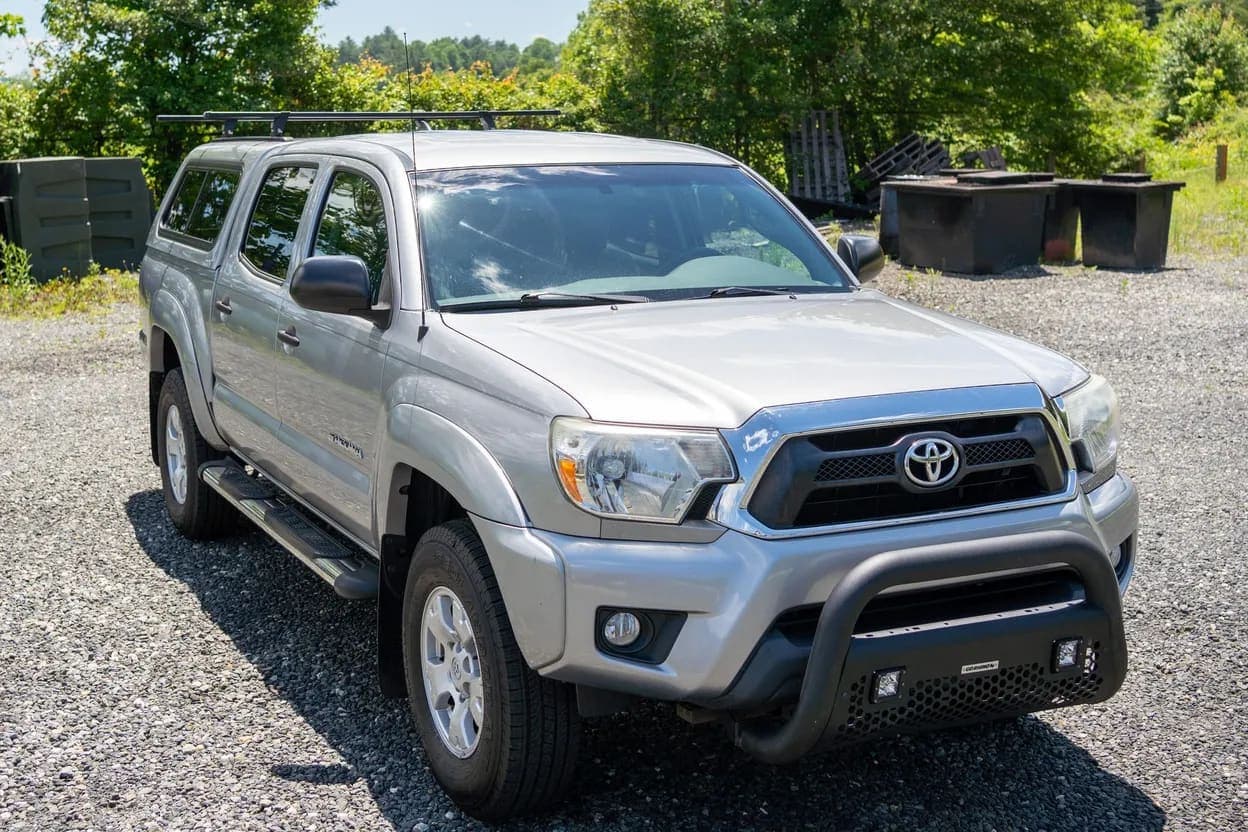 2015 Toyota Tacoma Double Cab exterior