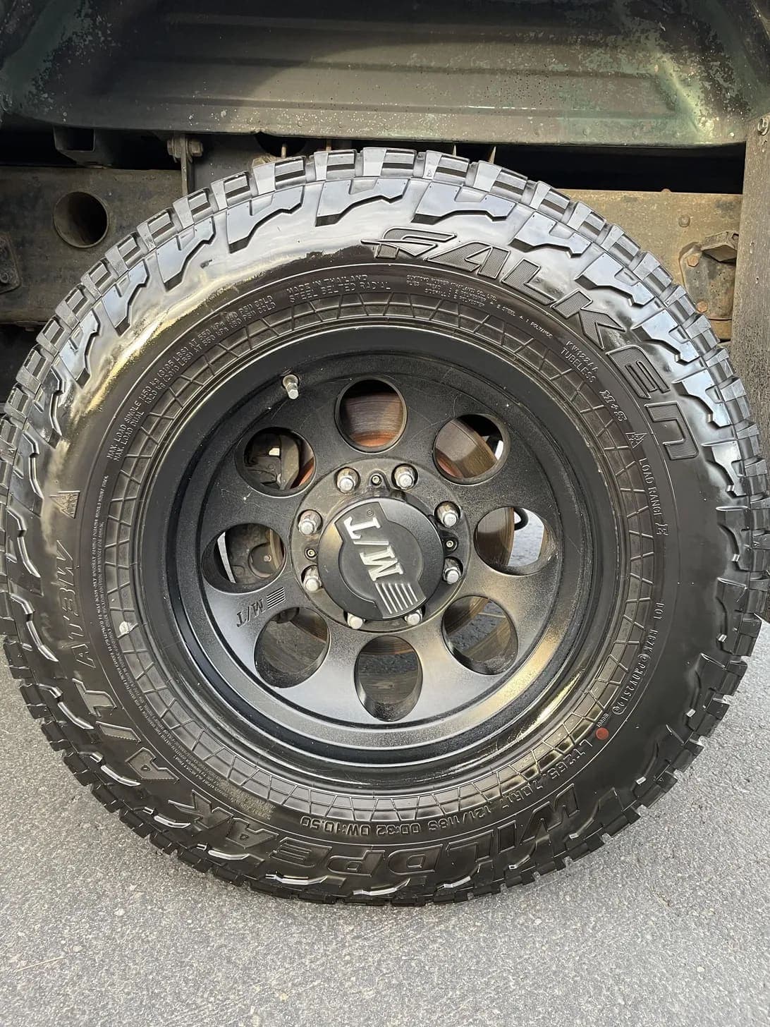 2005 GMC Sierra 2500 HD, view