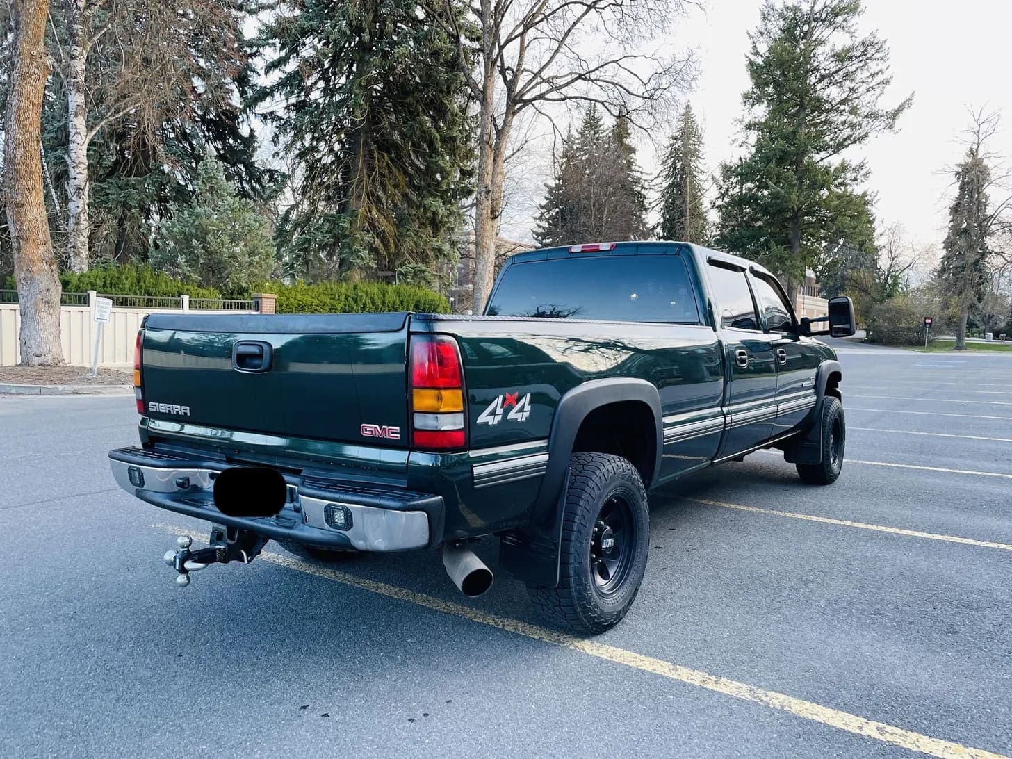 2005 GMC Sierra 2500 HD, view