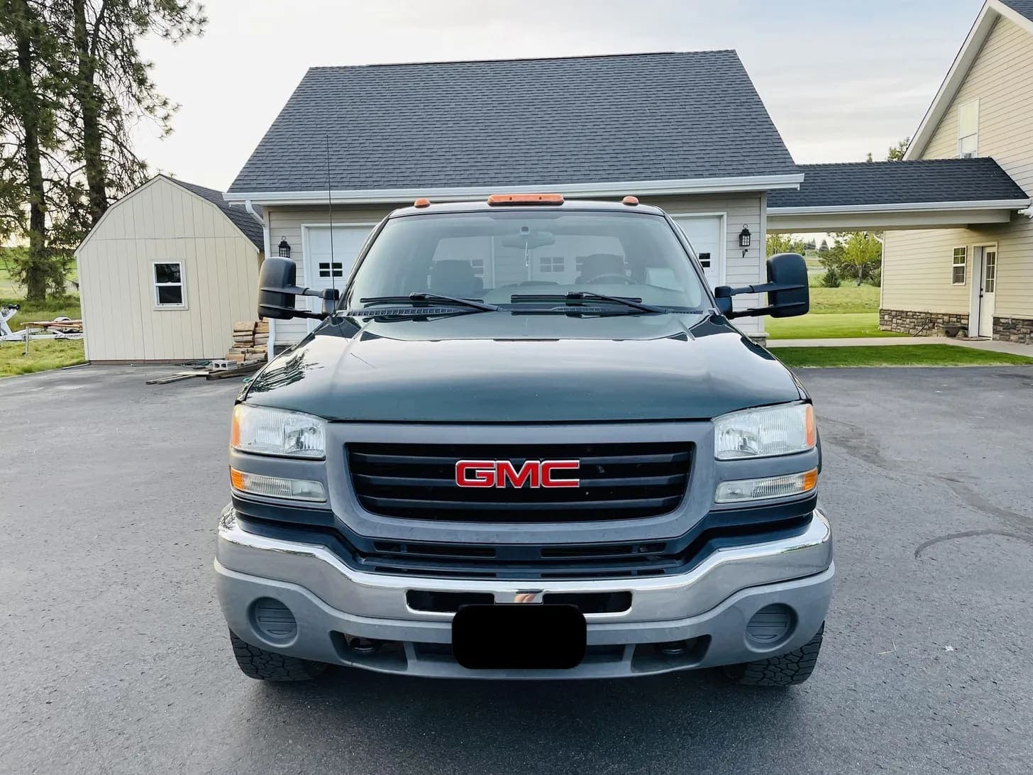 2005 GMC Sierra 2500 HD, view