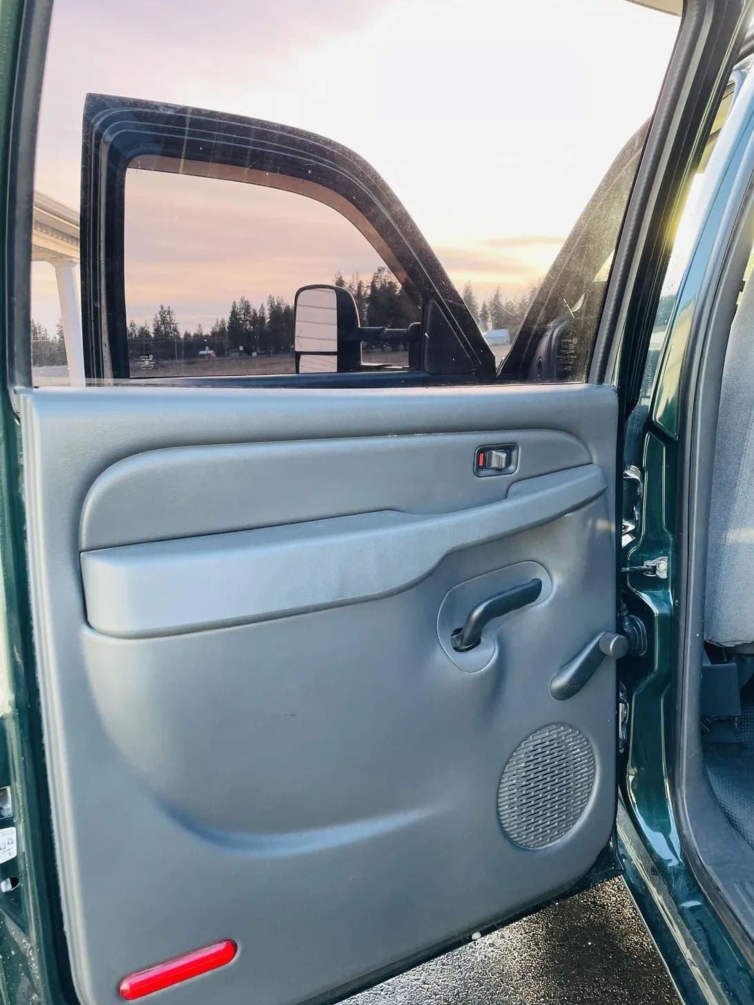 2005 GMC Sierra 2500 HD, view
