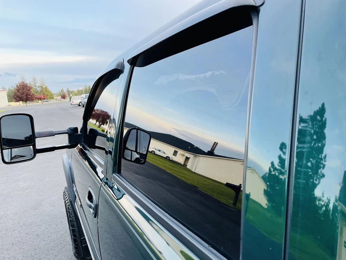 2005 GMC Sierra 2500 HD, view