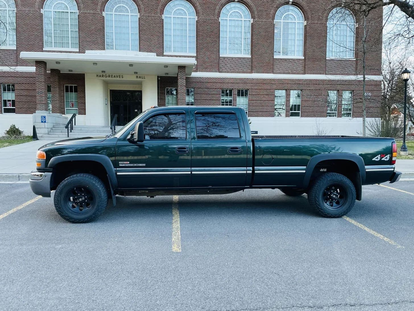 2005 GMC Sierra 2500 HD, view