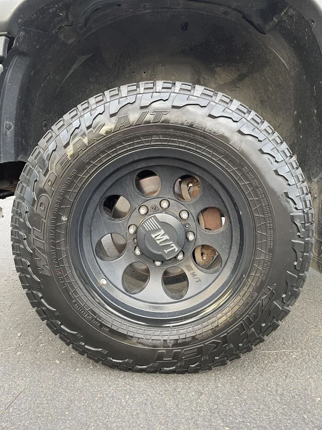 2005 GMC Sierra 2500 HD, view