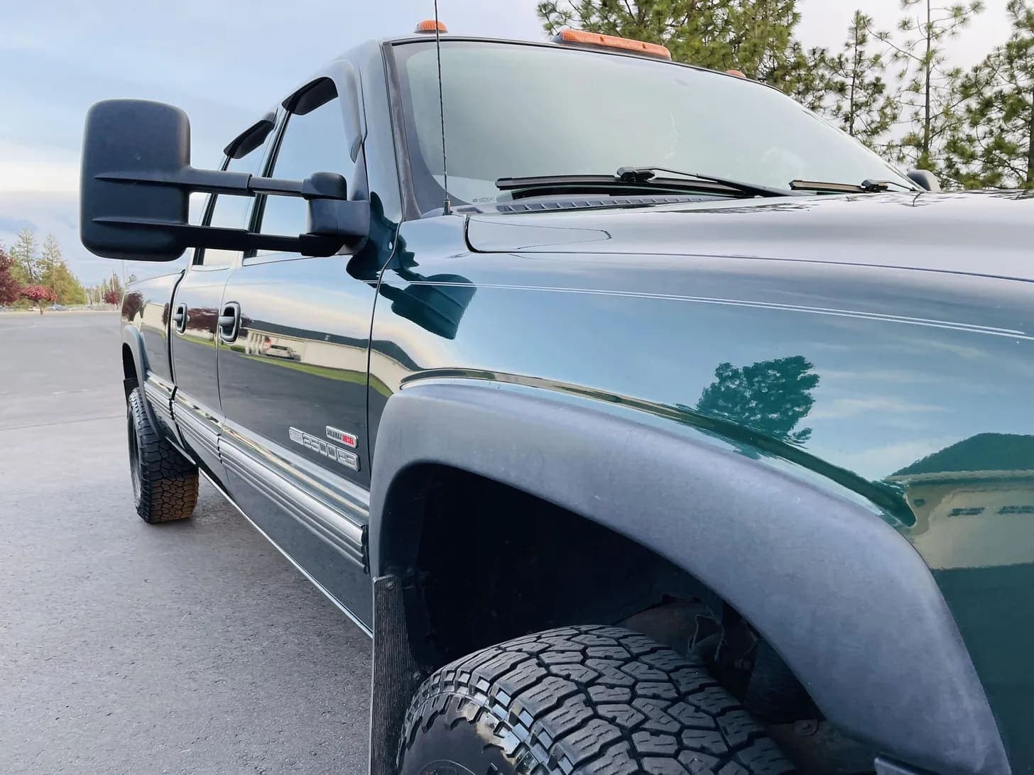 2005 GMC Sierra 2500 HD, view