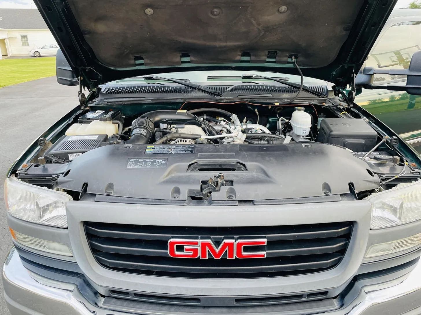 2005 GMC Sierra 2500 HD, view