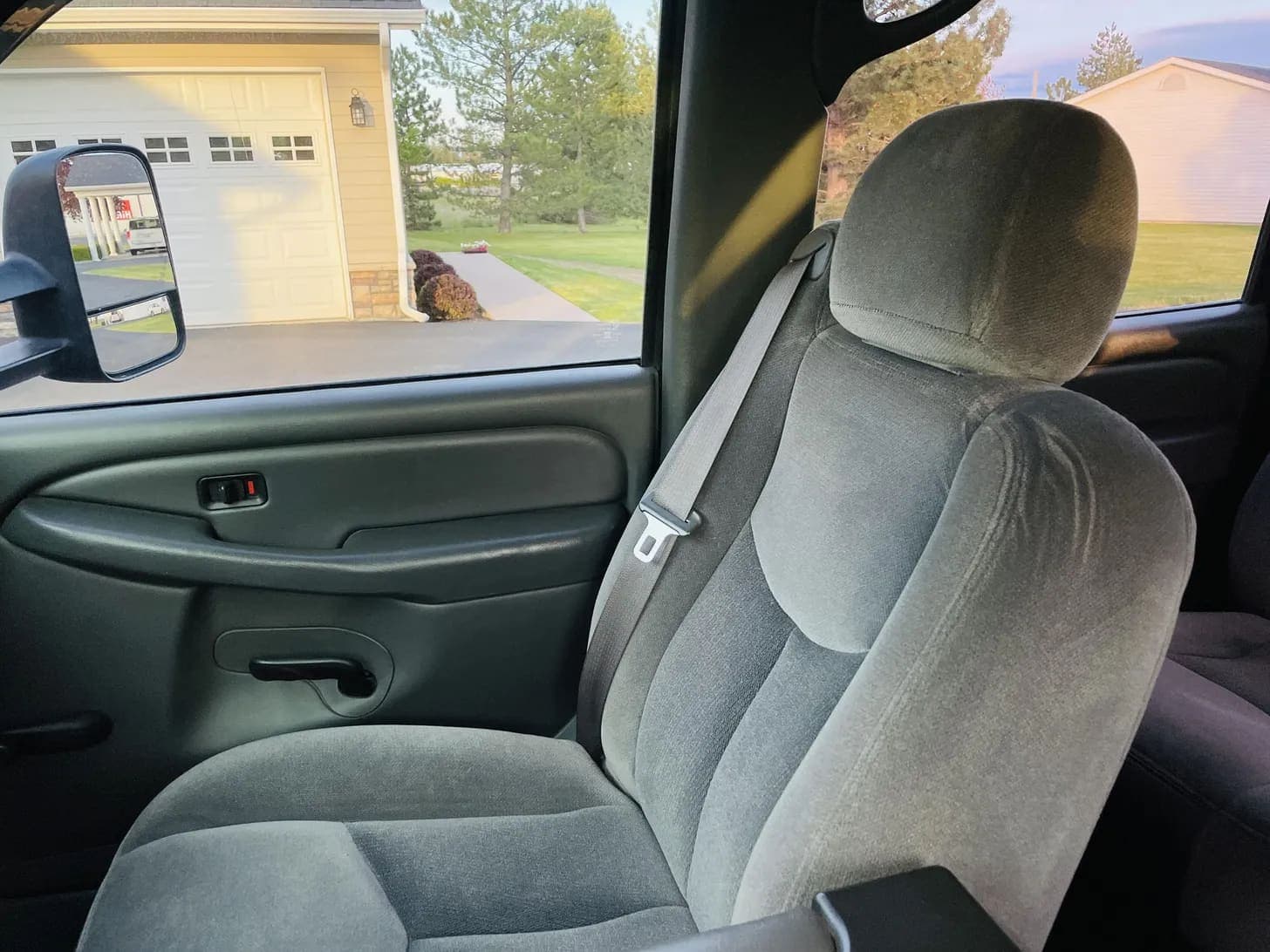 2005 GMC Sierra 2500 HD, view