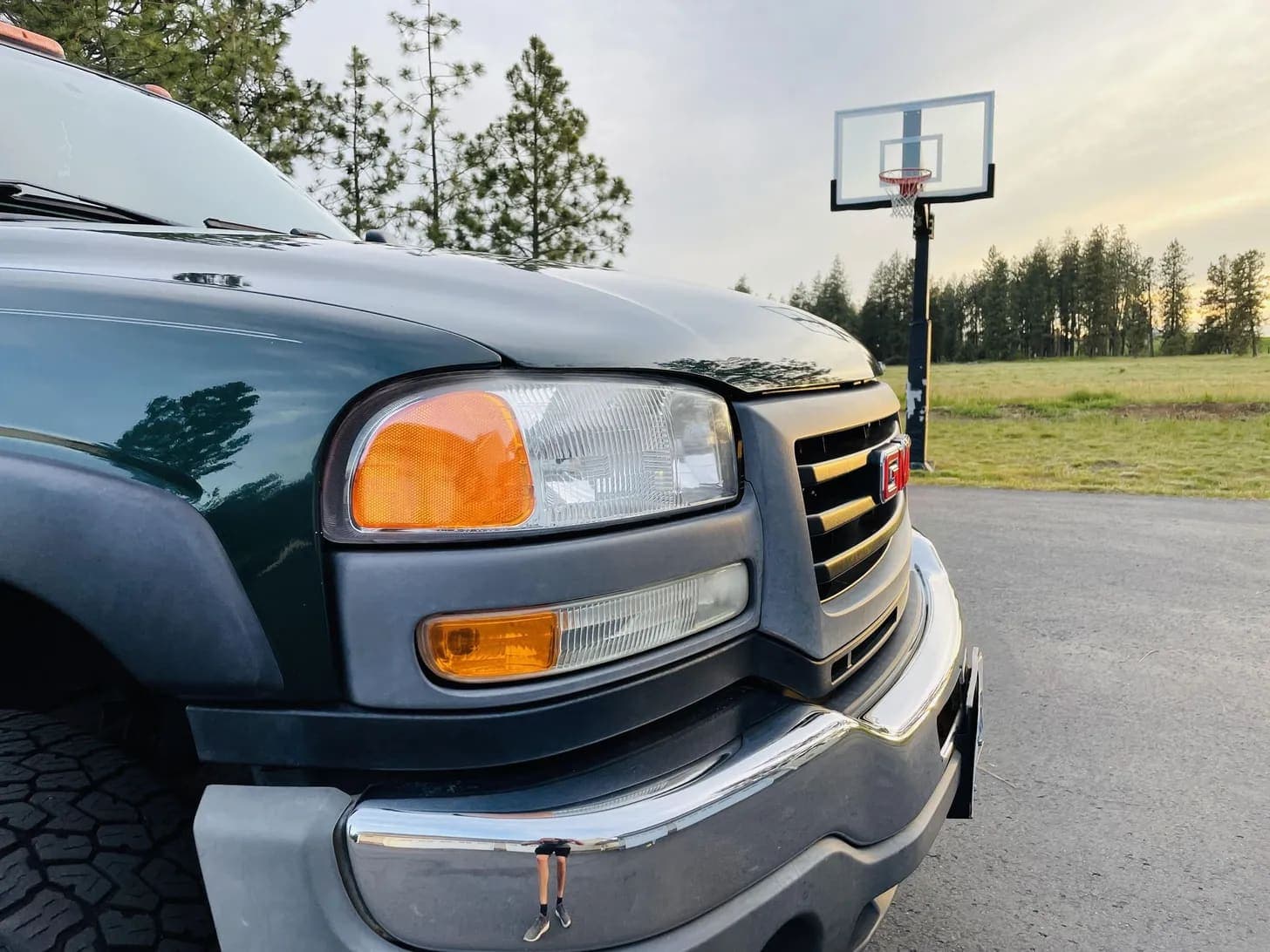 2005 GMC Sierra 2500 HD, view